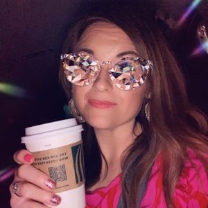 Meet your Posher, Cadie